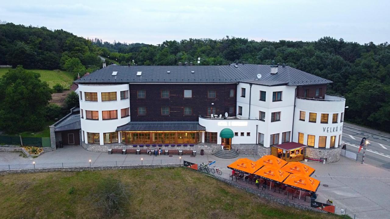 Hotel Velka Klajdovka Brno Luaran gambar